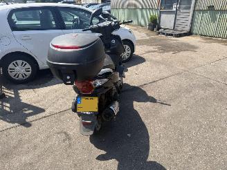 Sym  MX 125 8KW picture 3