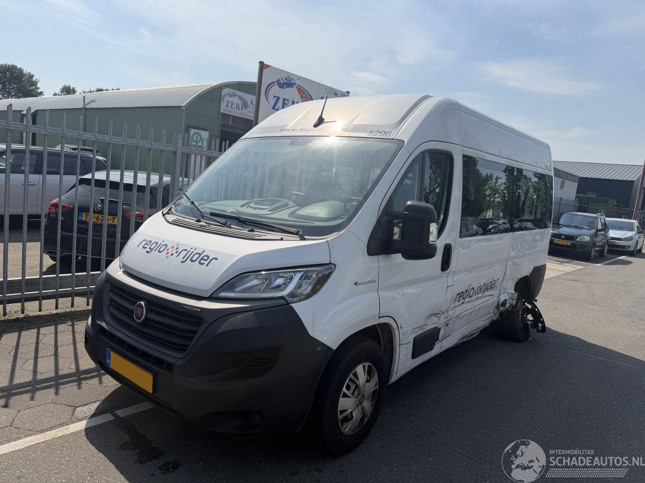 Fiat Ducato 79 kWH Autom. 90KW 6 Persoons Rolstoellift