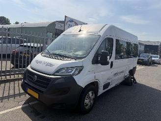 krockskadad bil auto Fiat Ducato 79 kWH Autom. 90KW 6 Persoons Rolstoellift 2022/9