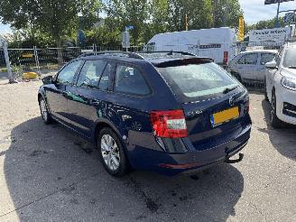 Skoda Octavia 1.6 TDI 85KW DSG Clima Navi Camera Greentech Ambition Business NAP picture 2