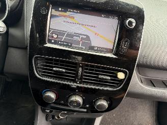 Renault Clio 0.9 TCE 66KW Clima Navi Led Limited NAP picture 12