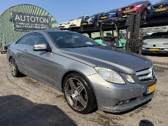 krockskadad bil auto Mercedes E-klasse 250 CDI 150KW Autom. Coupe Clima Navi Leer Xenon 2010/1