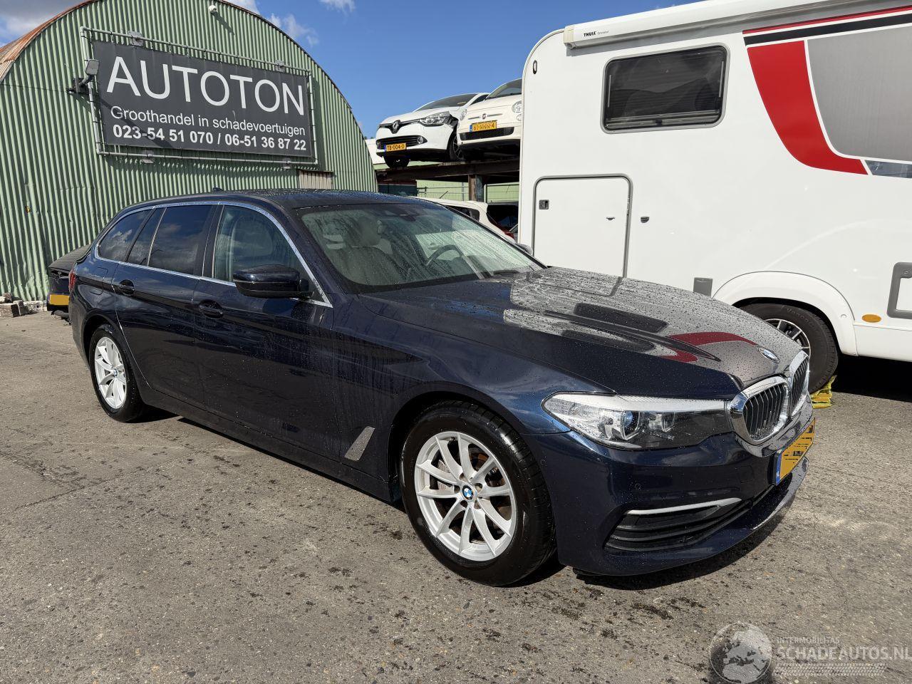 BMW 5-serie 520D 140KW Autom. High Executive Clima Navi Xenon Camera