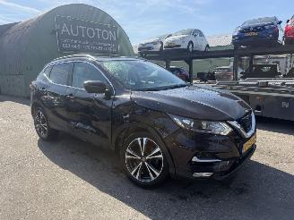 Nissan Qashqai 1.2 85KW Tekna Clima Navi Led Pano 2018/6