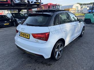 Audi A1 1.0 TFSI 70KW Pano Navi Airco Sportback Proline picture 3