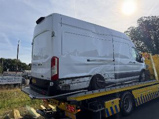 Ford E-Transit 68 kWh 135KW L3H2 picture 6