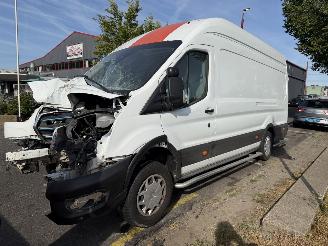 Ford E-Transit 68 kWh 135KW L3H2 picture 8
