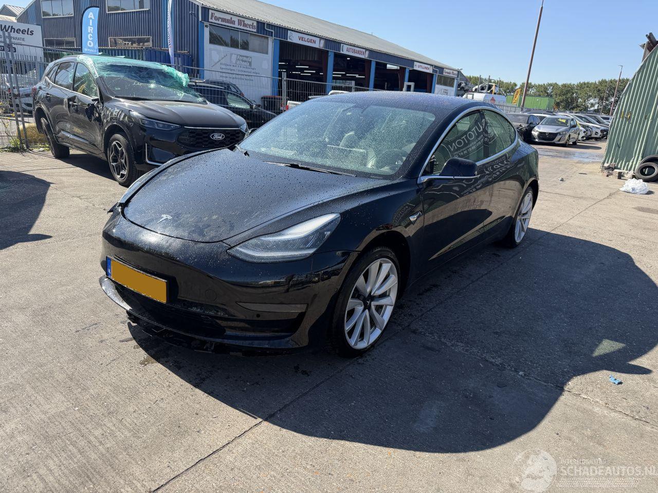 Tesla Model 3 75 kWh Long Range 258KW AWD Pano Clima Navi Led NAP