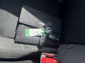 Nissan Qashqai 1.2 85KW N-Connecta Pano Clima Navi Led NAP picture 12