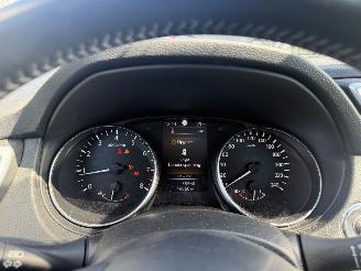 Nissan Qashqai 1.2 85KW N-Connecta Pano Clima Navi Led NAP picture 14