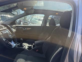Nissan Qashqai 1.2 85KW N-Connecta Pano Clima Navi Led NAP picture 8