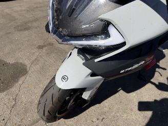 CFMoto  675SR-R 66KW Led Nieuw picture 13