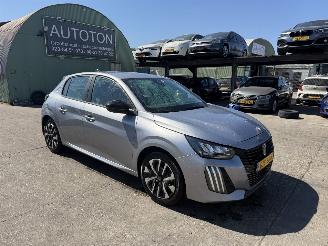Unfallwagen Peugeot 208 1.2 55KW Active Navi Clima Led 5-Drs NAP 2024/8
