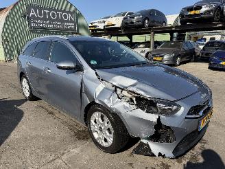 Kia Ceed 1.5 T-GDI 118KW Autom. DynamicPlusLine Navi Clima Led NAP picture 5