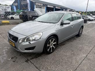  Volvo V-60 2.4 D6 AWD 158KW PHEV Autom. Schuifdak Clima Navi 2013/3