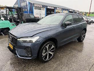 Coche accidentado Volvo Xc-60 2.0 T6 PHEV 186KW AWD Pano Clima Navi Plus Dark NAP 2025/1