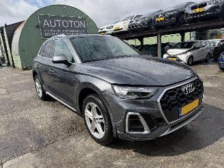 damaged passenger cars Audi Q5 50 TFSI e S edition 195KW Autom. Clima Navi Camera Quattro NAP 2022/10