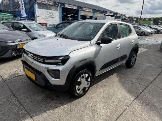 Coche accidentado Dacia Spring 26.8 kWh 33KW Autom. Navi Clima Expression NAP 2024/11