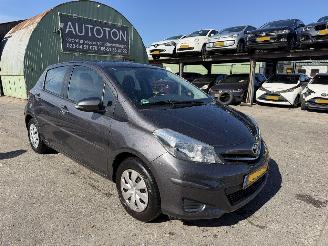 škoda osobní automobily Toyota Yaris 1.0 VVT-I 51KW Clima Navi Camera Aspiration 5-Drs NAP 2012/1