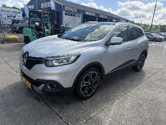 Schadeauto Renault Kadjar 1.2 TCE Autom. 96KW Pano Clima Navi Camera Led Bose 2018/4