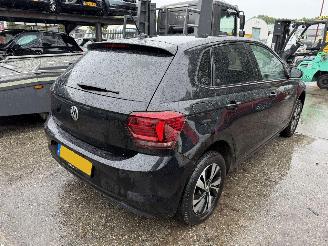 Voiture accidenté Volkswagen Polo 1.0 TSI 70KW DSG Clima Navi Highline R 5-Drs Virt. Dash 2020/1