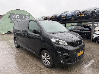 skadebil bedrijf Peugeot Expert 2.0 BlueHDI 90KW Clima Navi Led Premium Pack 231S 2018/12