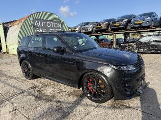 Vaurioauto  passenger cars Land Rover Range Rover sport 3.0 P550e 405KW PHEV Autobiography Pano Clima Navi 2025/4