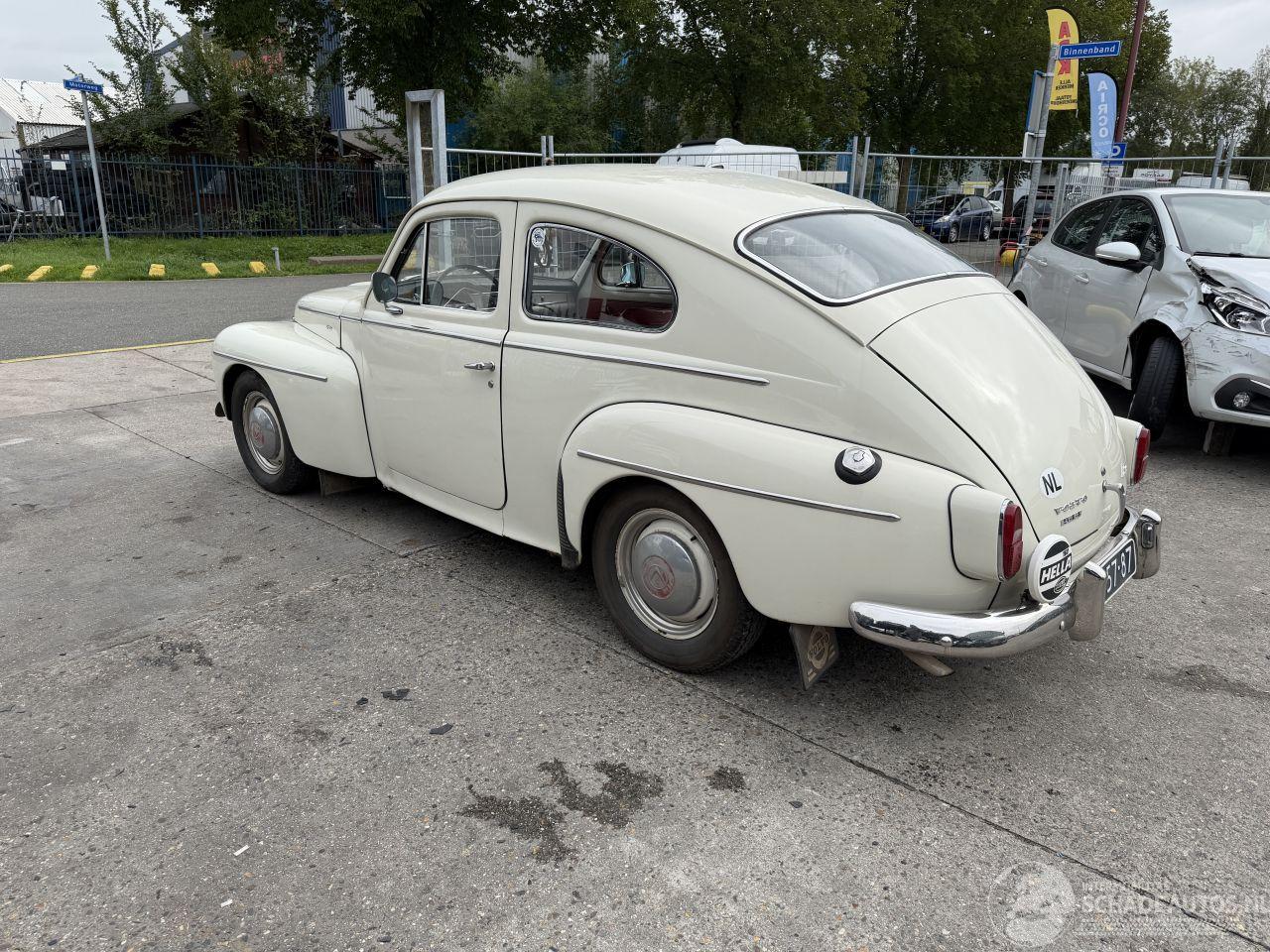 Volvo PV-544 C kattenrug