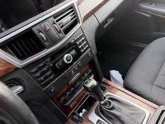 Mercedes E-klasse 200 CDI 100KW Schuifdak Clima Navi Xenon picture 8