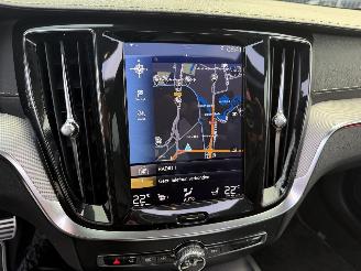 Volvo S-60 2.0 T5 184KW Autom. Pano Clima Navi R-Design HUD NAP picture 17