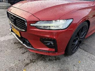 Volvo S-60 2.0 T5 184KW Autom. Pano Clima Navi R-Design HUD NAP picture 30