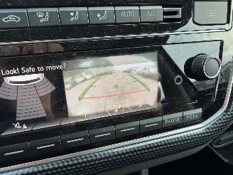 Volkswagen Up! 1.0 48KW Airco Camera 5-Deurs NAP picture 11