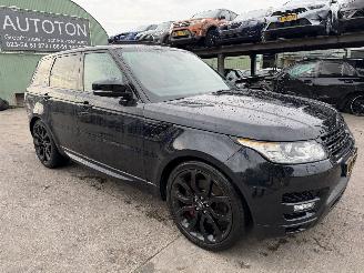 damaged passenger cars Land Rover Range Rover sport 3.0 SDV6 225KW Autobiography Pano Clima Navi Dynamic NAP 2017/2