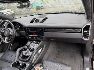 Porsche Cayenne 4.0 Turbo 549PK Pano Keramisch Full Option NAP picture 8