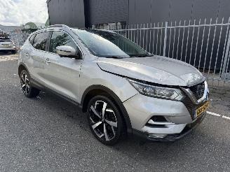 Avarii autoturisme Nissan Qashqai 1.3 DIG-T 117KW Automaat Pano Clima Navi Leer 360Camera Premium Edition 2021/2