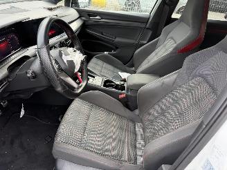 Volkswagen Golf 2.0 GTI 245PK Pano Clima Navi Camera Led HUD 5-Drs picture 8