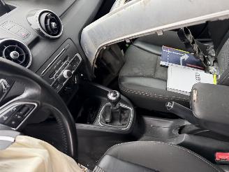 Audi A1 1.0 TFSI 70KW Navi Airco Sportback NAP picture 10