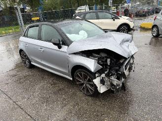 Audi A1 1.0 TFSI 70KW Navi Airco Sportback NAP picture 1