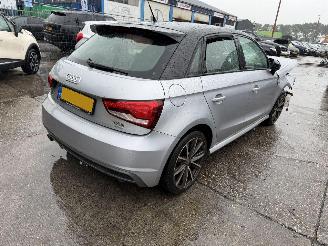 damaged passenger cars Audi A1 1.0 TFSI 70KW Navi Airco Sportback NAP 2016/3