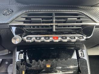 Peugeot 308 1.2 pureTech allure pack picture 8