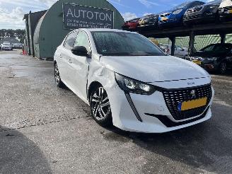 skadebil auto Peugeot 308 1.2 pureTech allure pack 2023/1