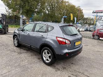 Nissan Qashqai 1.6 84KW Clima Acenta picture 4