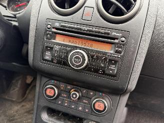 Nissan Qashqai 1.6 84KW Clima Acenta picture 12