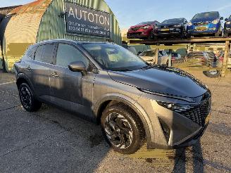 Voiture accidenté Nissan Qashqai 1.3 MHEV 103KW N-Connecta Pano Clima Navi Camera NAP 2024/11