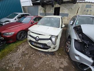 Purkuautot passenger cars Renault Twingo Twingo II (CN), Hatchback 3-drs, 2007 / 2014 1.5 dCi 75 FAP 2012/3