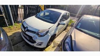 Renault Twingo Twingo II (CN), Hatchback 3-drs, 2007 / 2014 1.5 dCi 75 FAP picture 4