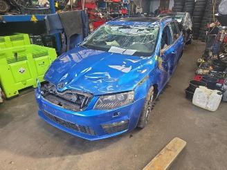 Skoda Octavia Octavia Combi (5EAC), Combi 5-drs, 2012 / 2020 2.0 TDI RS 16V picture 5