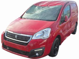 Coche siniestrado Peugeot Partner Partner (GC/GF/GG/GJ/GK), Van, 2008 / 2018 1.6 HDI, BlueHDI 75 2017
