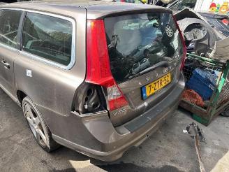 Auto da rottamare Volvo V-70 V70 (BW), Combi, 2007 / 2016 2.4 D5 20V 205 2010/11