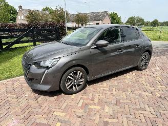  Peugeot 208 Allure 2020/1